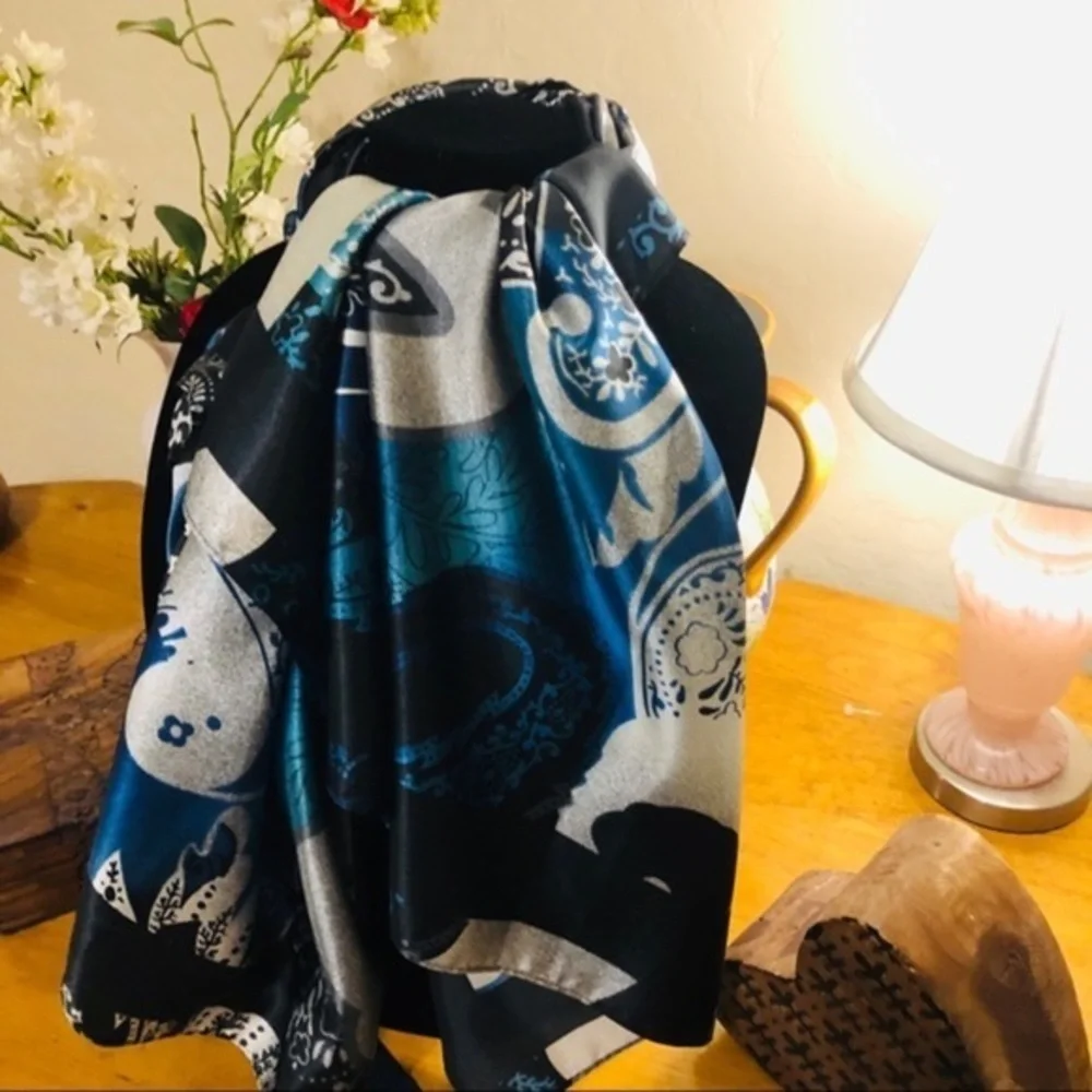 Retro Floral Long Blue Scarf